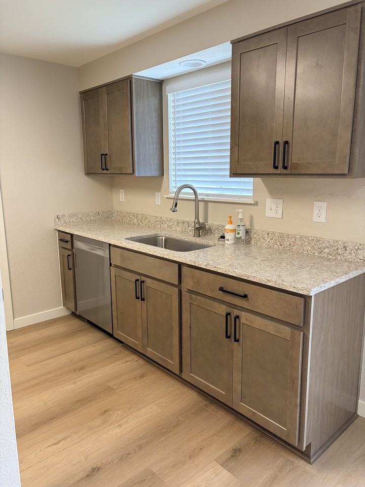 15348 Berry Valley Dr Se #NA - Photo 3 of 23