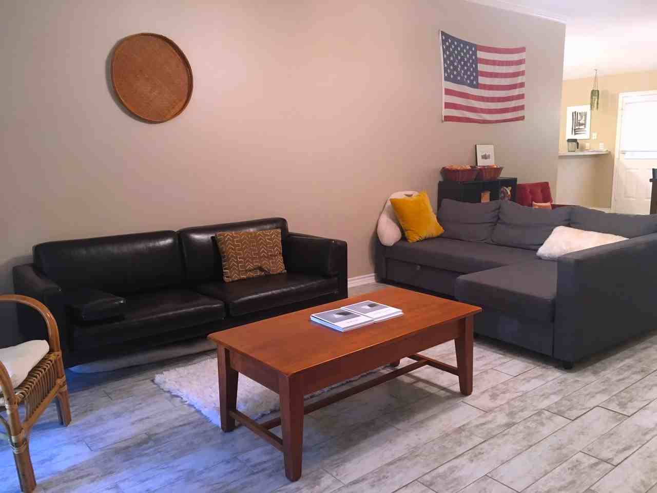 Pleasant Oaks Dr #20691 - Photo 2 of 8