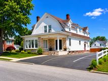 380 Farmington Ave #2R - Photo 1 of 1
