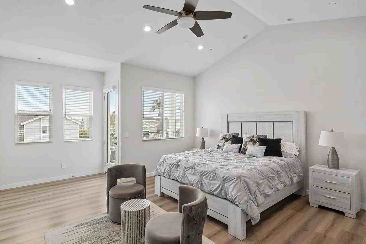 2423 Curtis Ave #NA - Photo 4 of 14