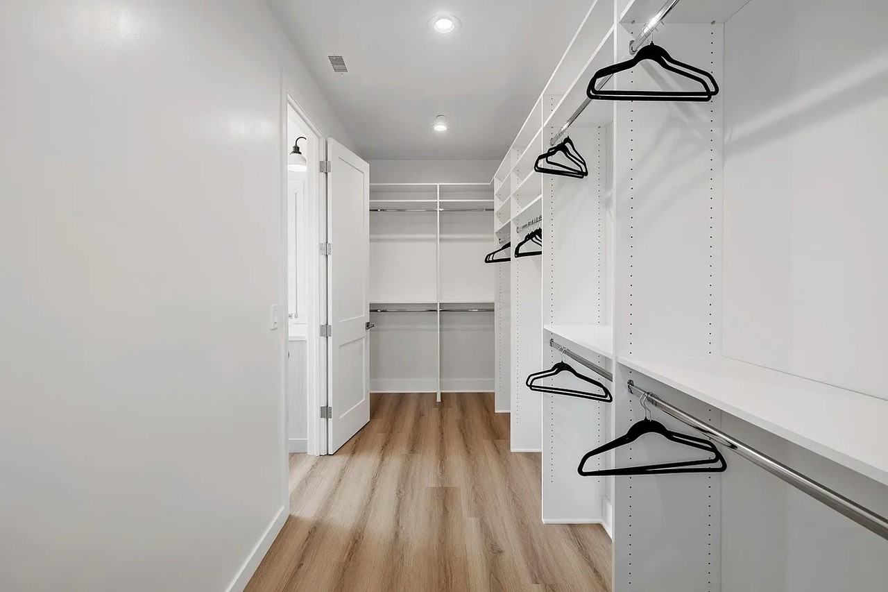 2423 Curtis Ave #NA - Photo 7 of 14