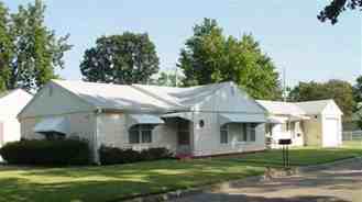 417 W Claflin Ave #NA - Photo 1 of 1