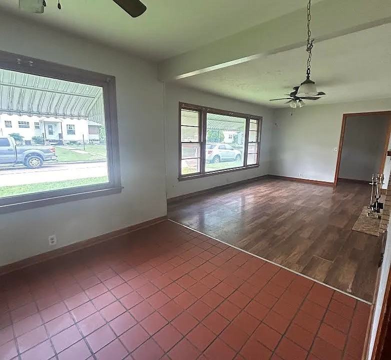 417 W Claflin Ave #NA - Photo 3 of 8