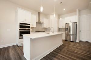 featured image of Heathbrook Lane #120