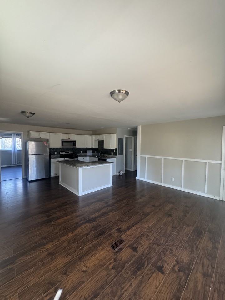 5205 Heather Ln #NA - Photo 3 of 11