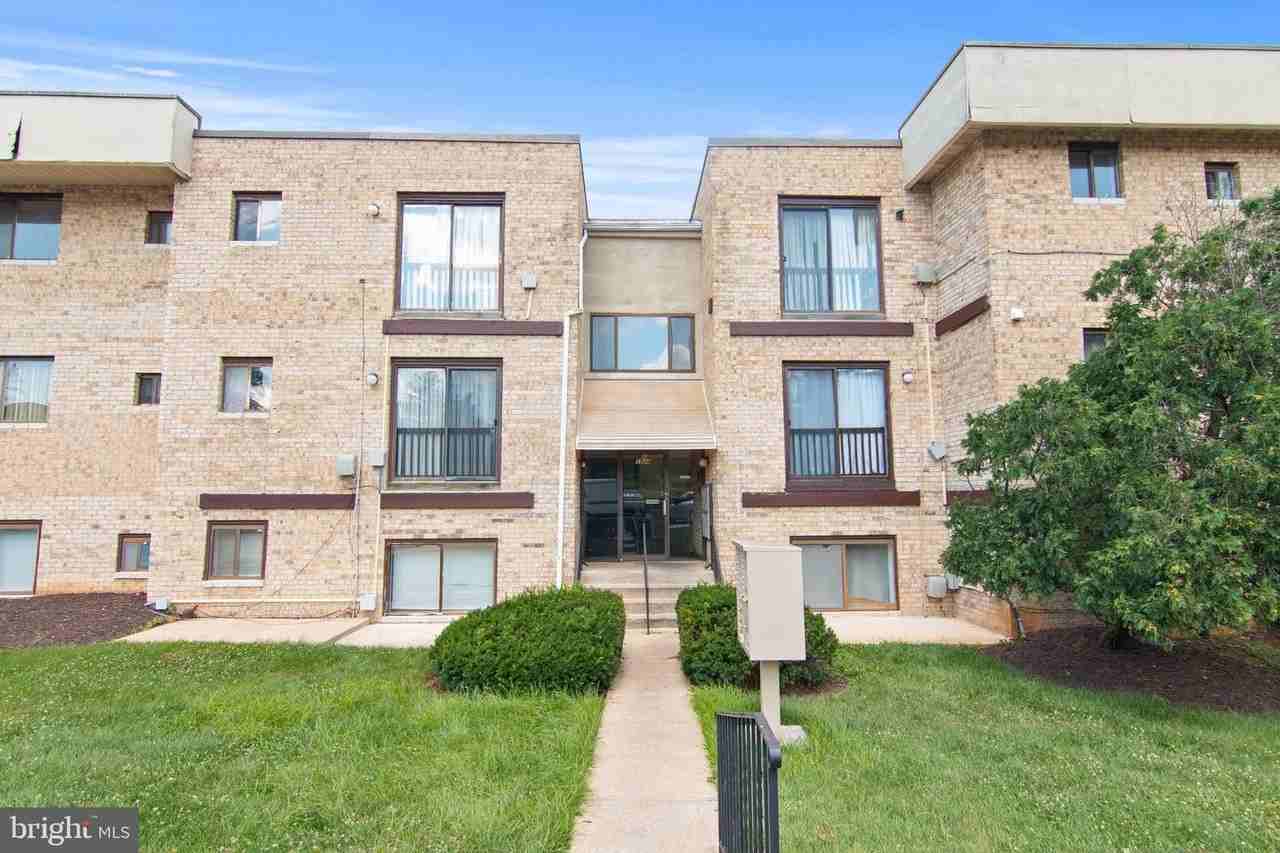 3924 Rolling Rd #NA - Photo 6 of 7
