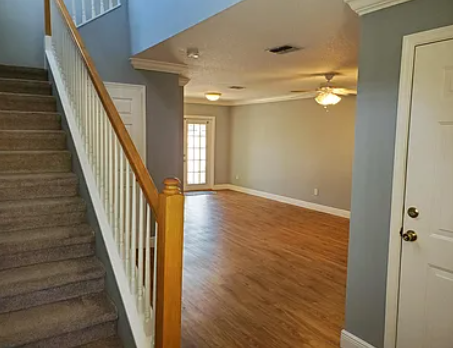 5660 Samter Ct #5660 - Photo 5 of 10