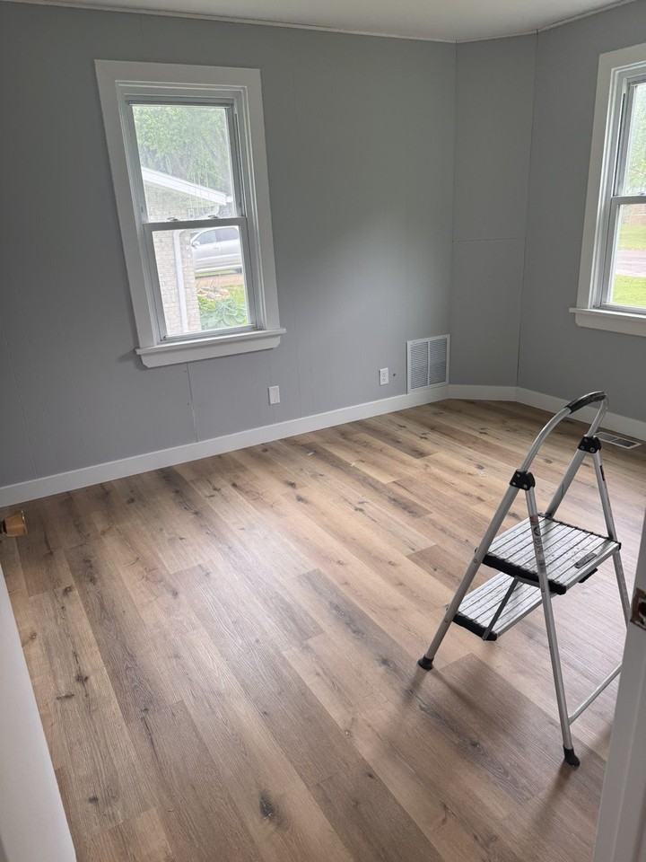 411 Carroll St #NA - Photo 5 of 5