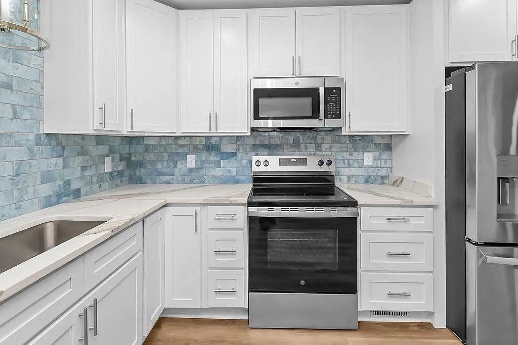 22 E Garfield Ave #NA - Photo 2 of 3