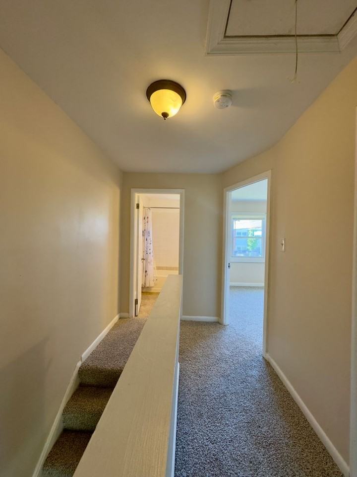 2004 Larkhall Rd - Photo 7 of 16