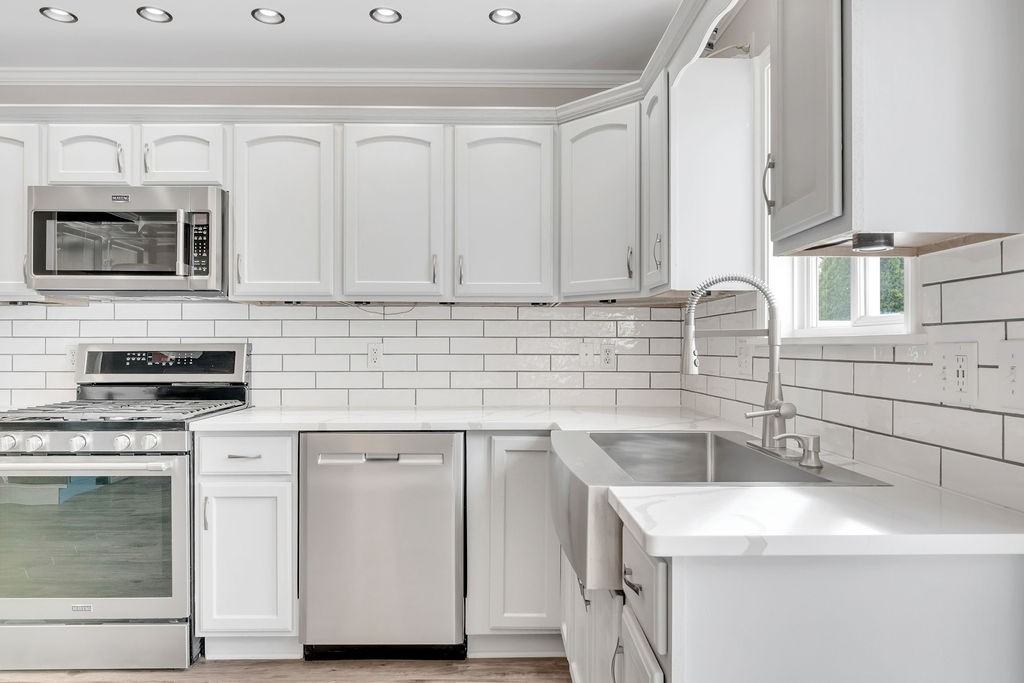 9729 W 134th Pl #NA - Photo 7 of 30