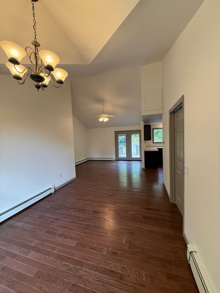 40 Sky Moore Ln #2 - Photo 4 of 22