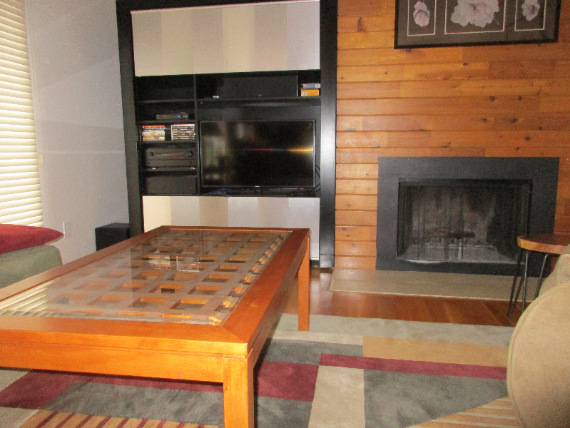 1916 W Lane Ave - Photo 5 of 15