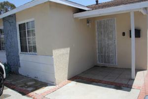 featured image of 166 E 213th St #FRONT