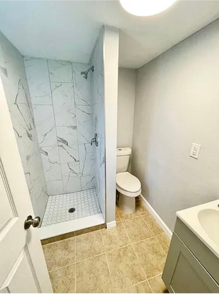 7800 Empire Ave - Photo 4 of 5