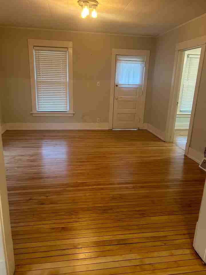 517 S Stuart Rd - Photo 5 of 21