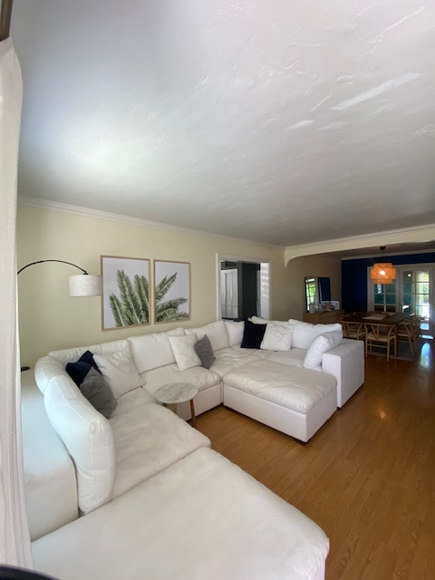 6124 N 18th Dr - Photo 3 of 13