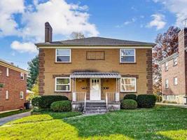 featured image of 4213 Applegate Ave #2