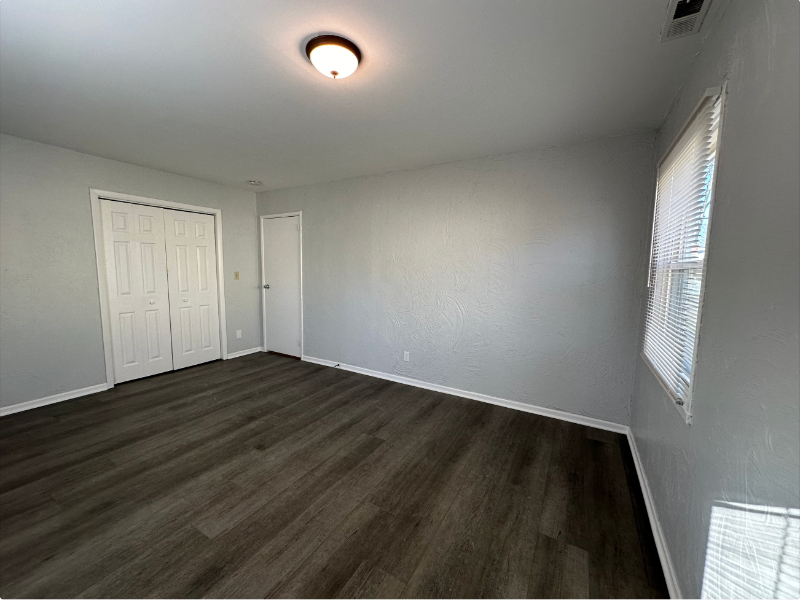 3009 Greenbelt Dr - Photo 5 of 15