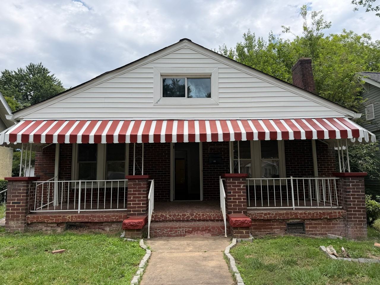 119 N Dunleith Ave - Photo 2 of 14