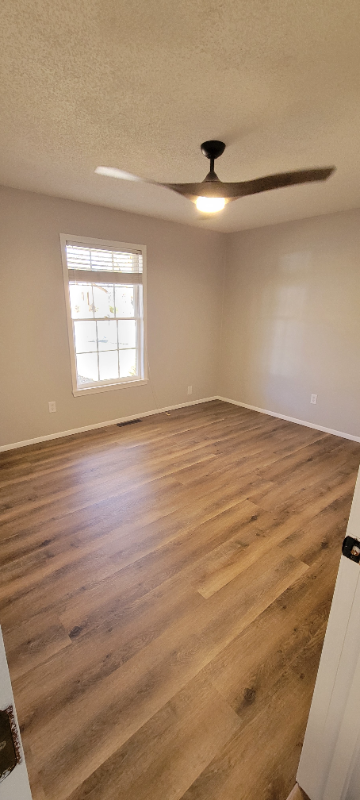 2804 E Linwood St - Photo 2 of 26