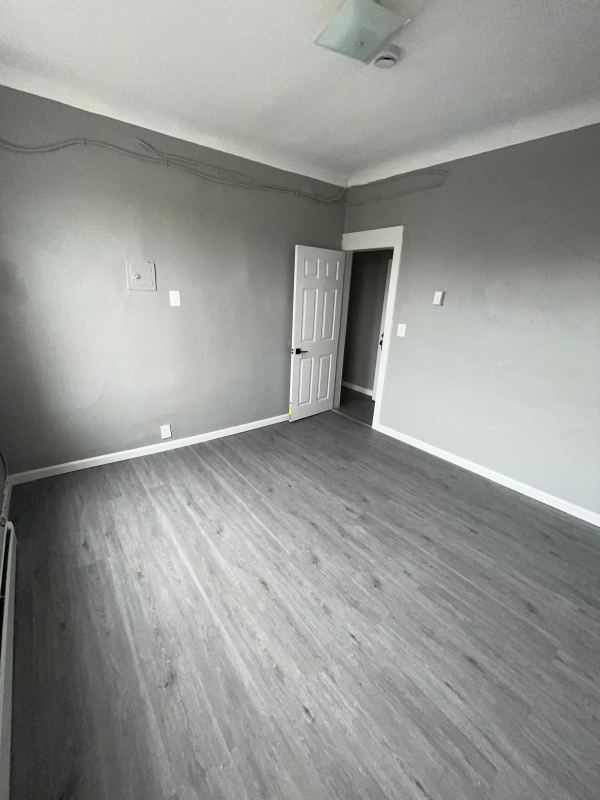 759 Highland Ave #H11 - Photo 3 of 15
