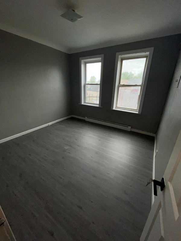 759 Highland Ave #H11 - Photo 5 of 15
