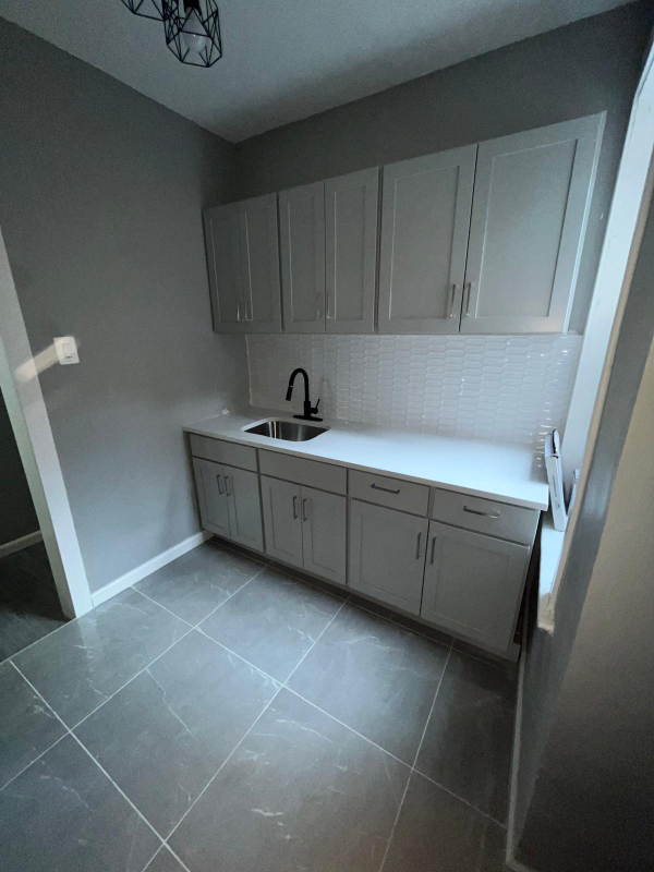 759 Highland Ave #H11 - Photo 7 of 15