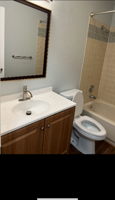 981 E Snohomish Ave #3 - Photo 7 of 18