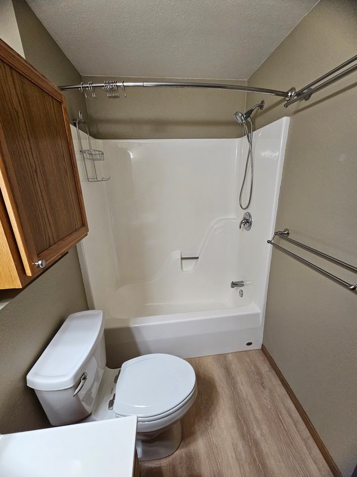590 Ivy Ln #588 - Photo 7 of 9