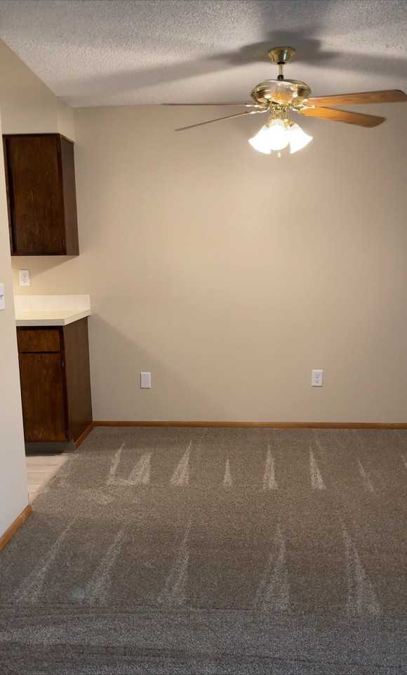 2715 W Euclid Ave #101 - Photo 6 of 19
