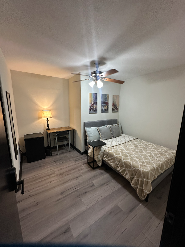 8328 Cristobal Cir