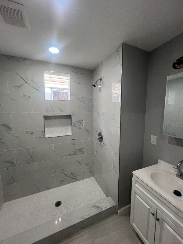 54 9th Ave W #1 - Photo 3 of 9
