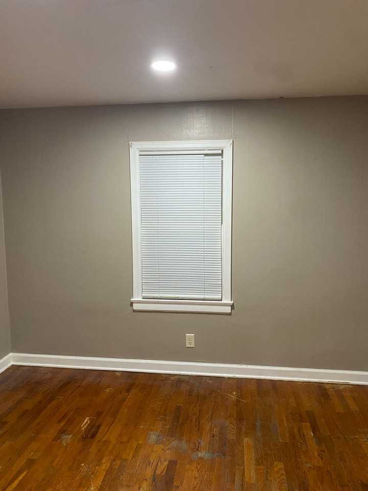 811 Park St - Photo 7 of 9