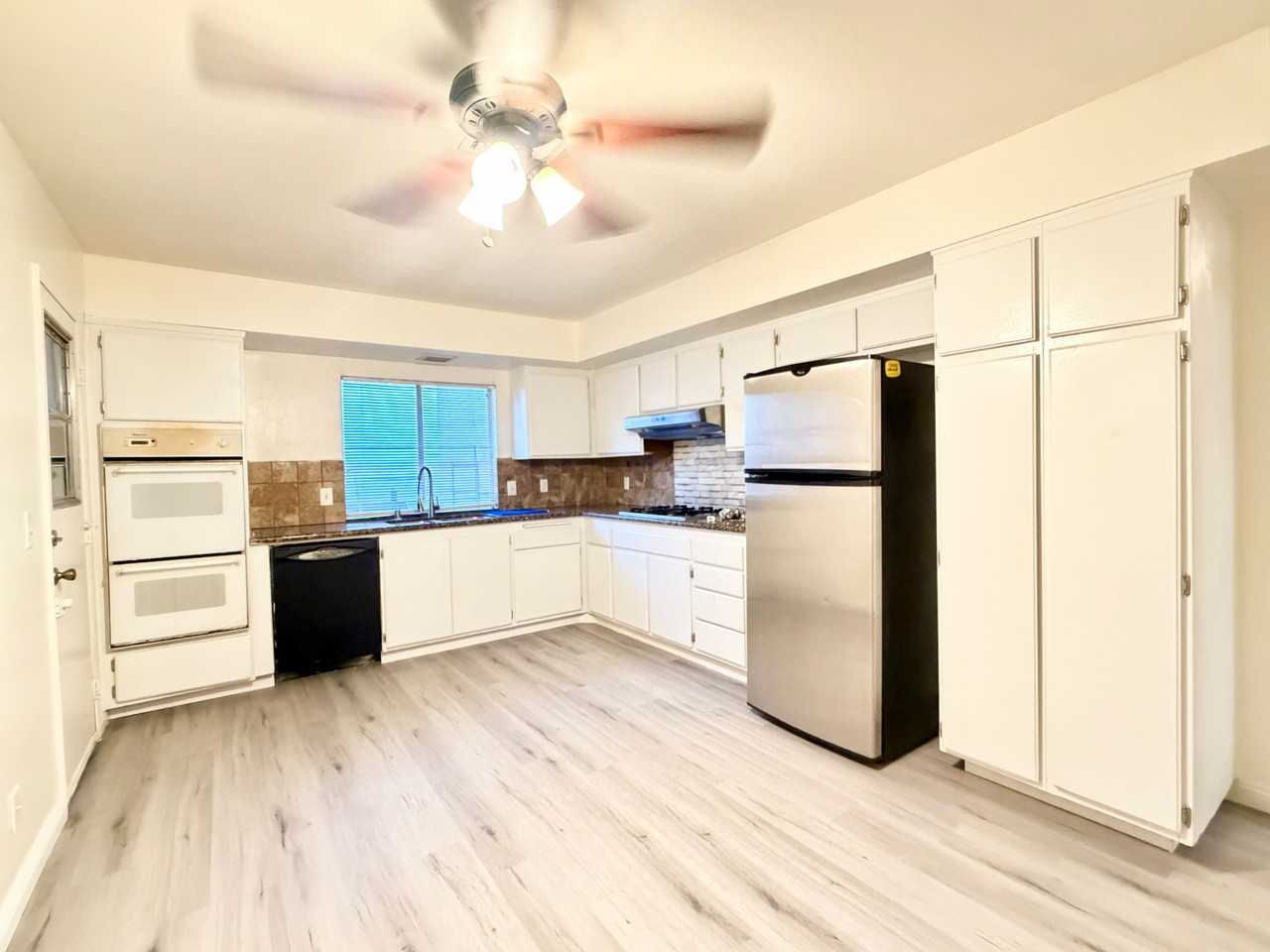 6802 Bonillo Dr - Photo 4 of 5