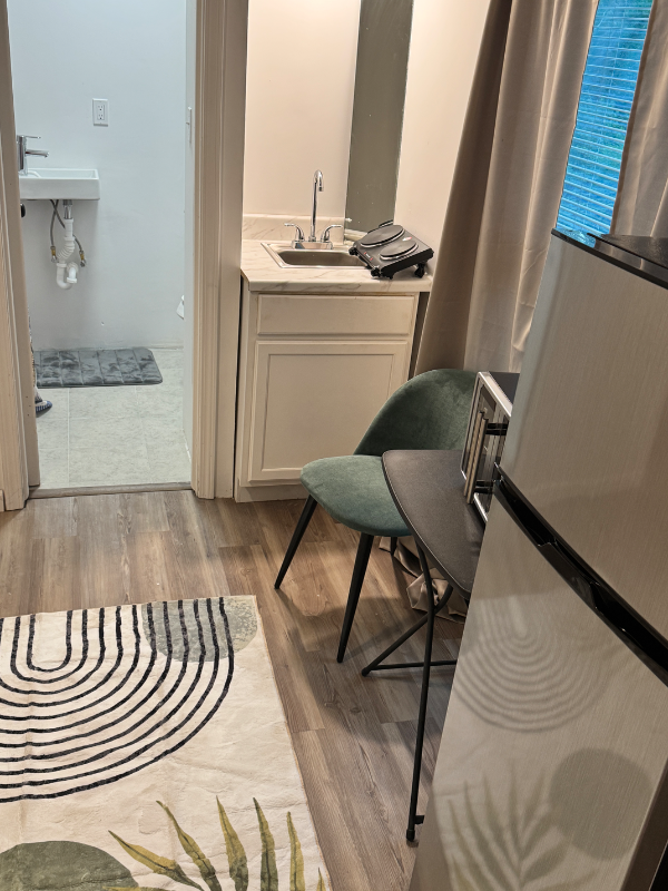 21315 Carisbrook Ln #1 - Photo 4 of 16