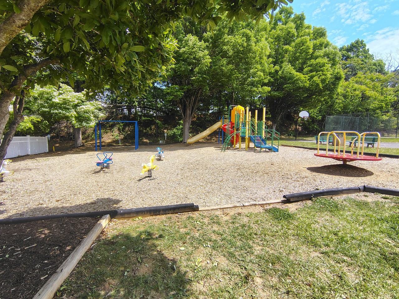 600 Reusens Rd #H85 - Photo 3 of 17