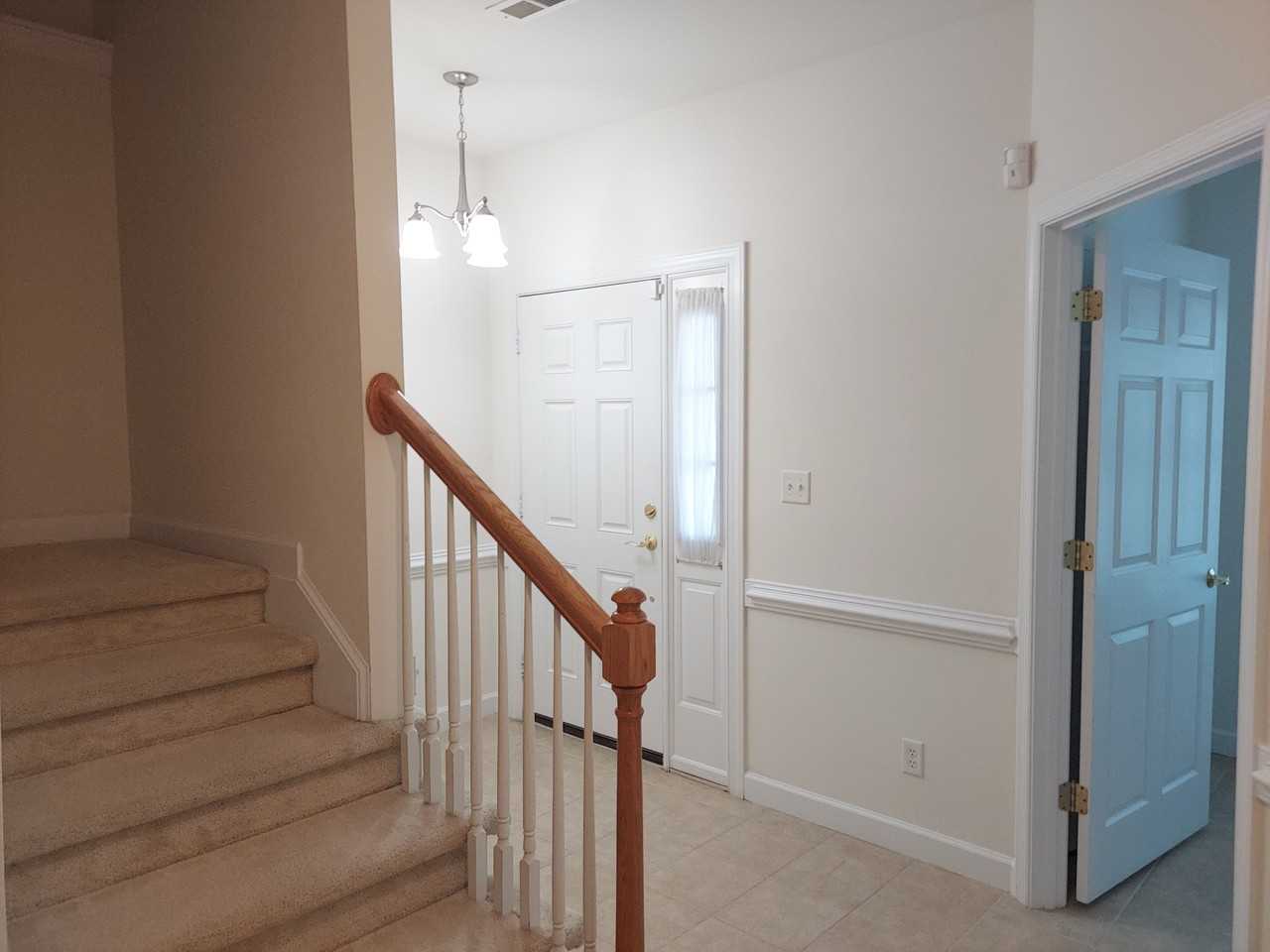 442 21st St #442 - Photo 4 of 31