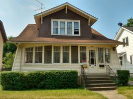 featured image of 264 W 16th St