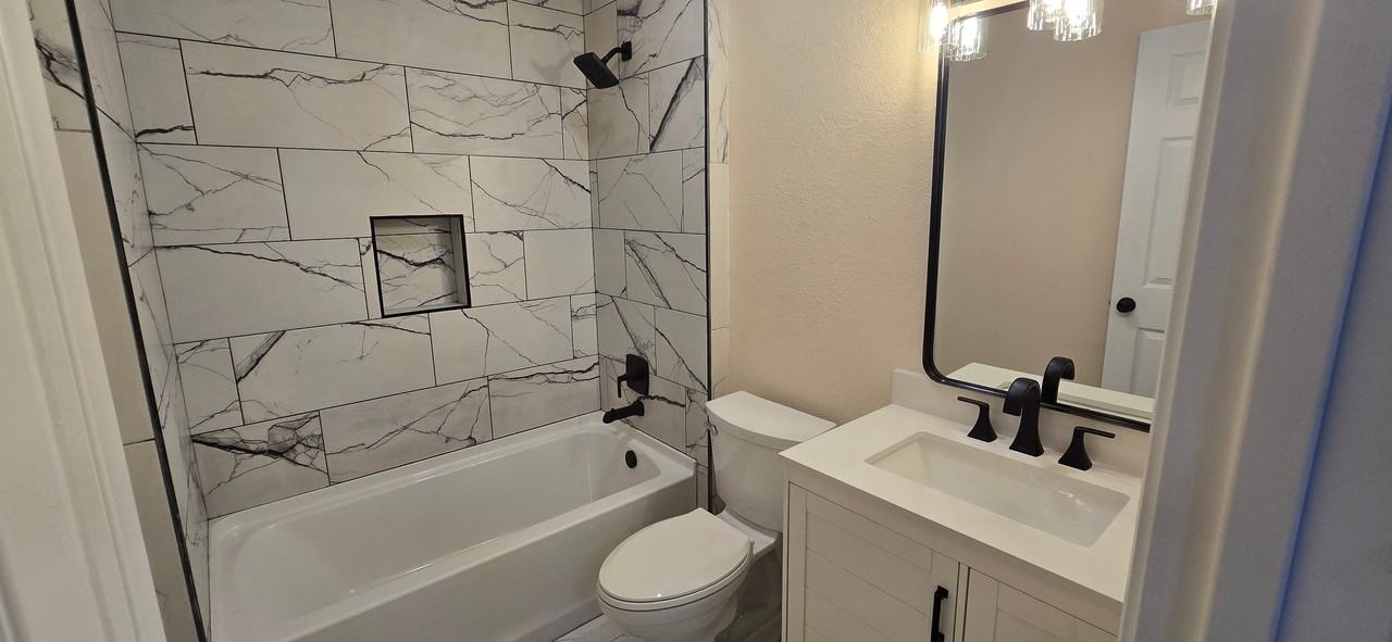 701 Chaparral Cir - Photo 5 of 7