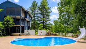 5009 Emerald Dr - Photo 1 of 1
