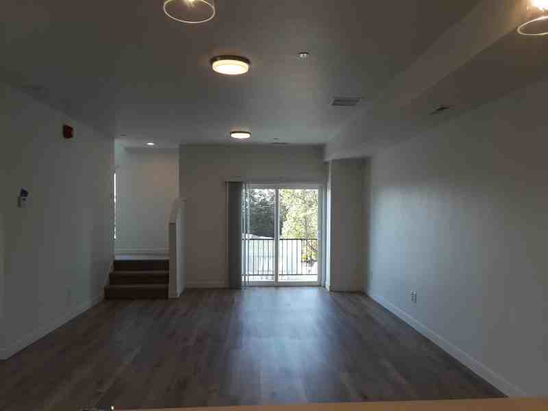 3371 S Orchard Dr - Photo 4 of 25