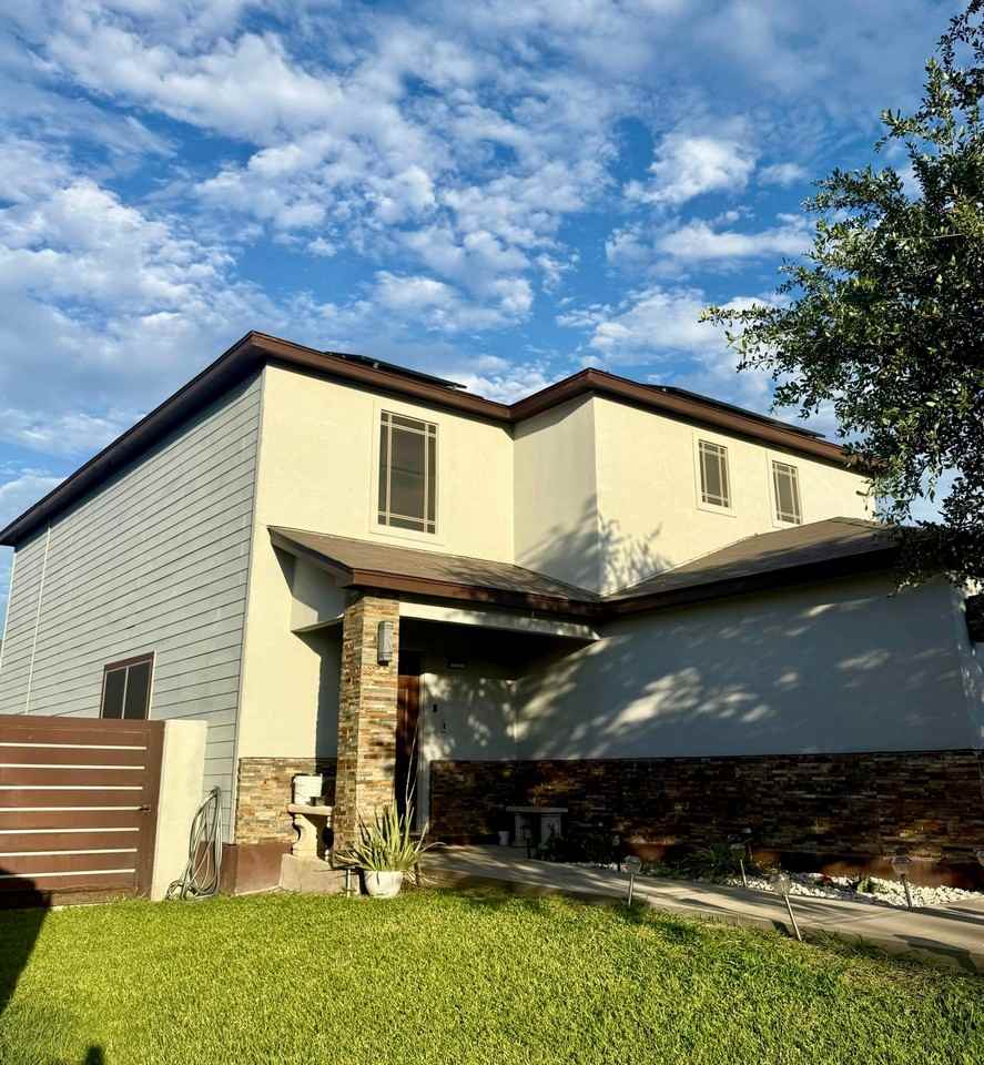 409 Pargo Dr - Photo 2 of 17