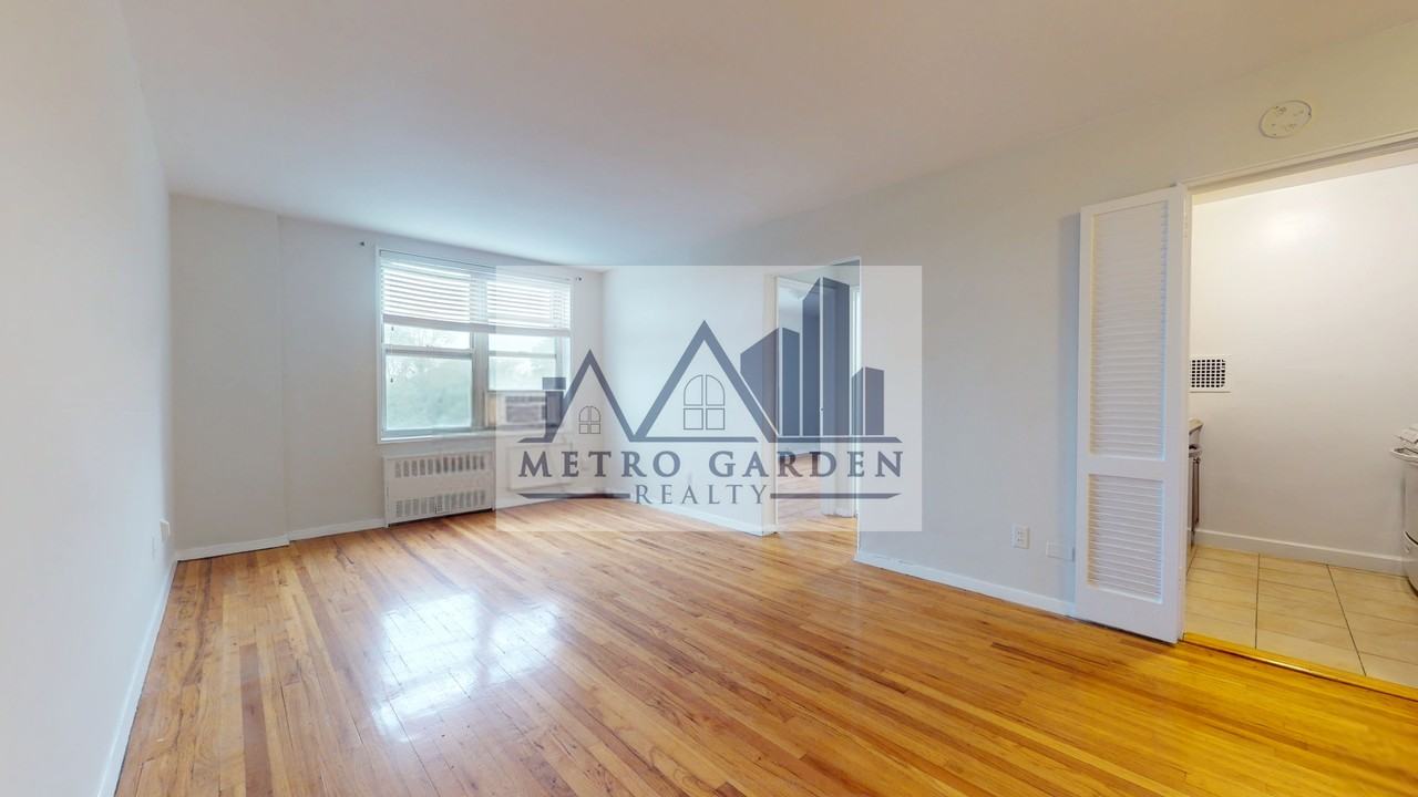66-15 Thornton Place #4E - Photo 2 of 30