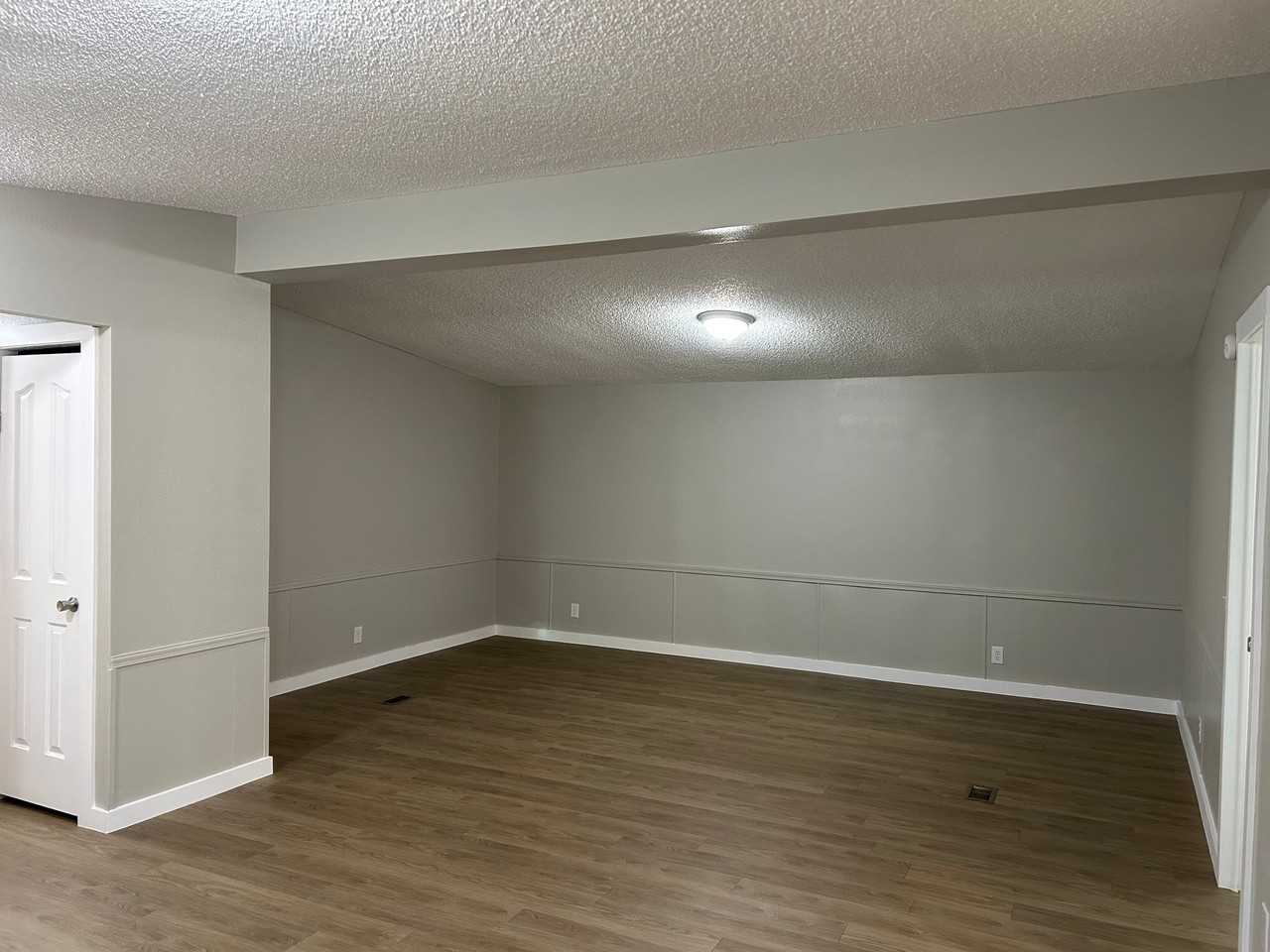 1158 S Collyge Ave - Photo 7 of 8