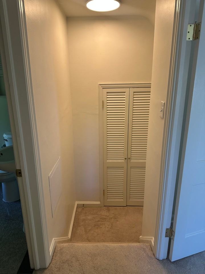 1547 Commodore Rd - Photo 6 of 19