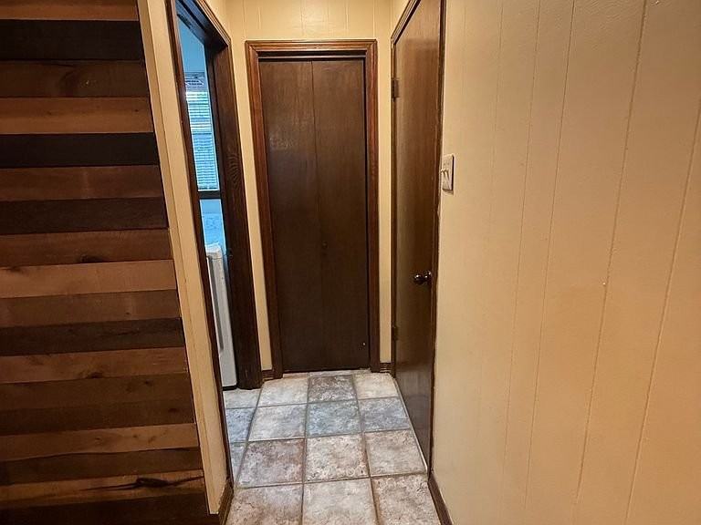119 Jay St - Photo 4 of 5