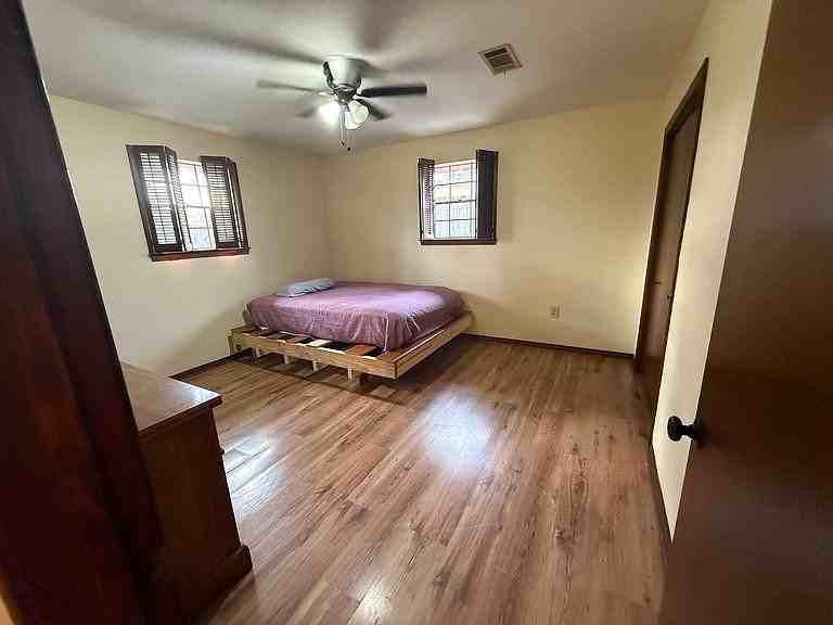 119 Jay St - Photo 5 of 5