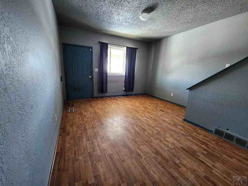 1019 E Abriendo Ave - Photo 2 of 5