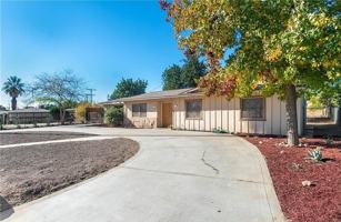 featured image of 1030 Perrisito St